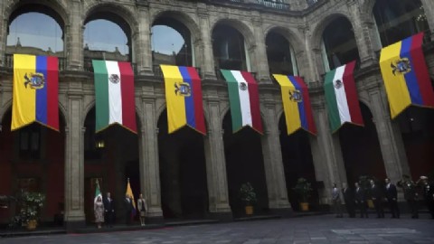 Ecuador estaría dispuesto a dialogar con México tras asaltar su embajada en Quito