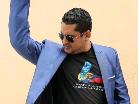 Jonathan Demian, el poeta del Ecuador