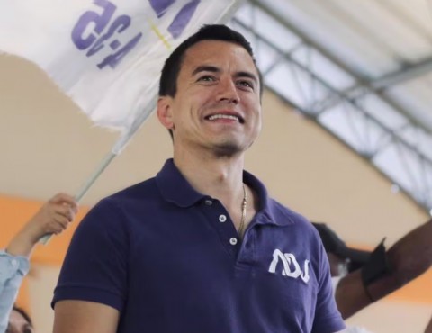 Noboa, acosado por las deudas: el Gobierno tiene atrasos por más de 4 mil millones de dólares en pagos