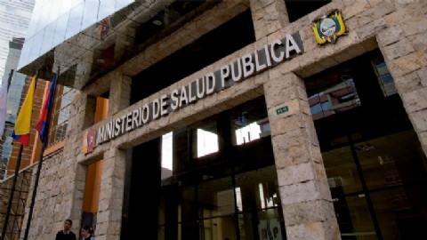 Ministerio de Salud abre concurso para contratar 359 enfermeros
