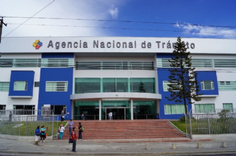 Corrupción a cielo abierto: la Agencia de Tránsito, tomada por mafias narco