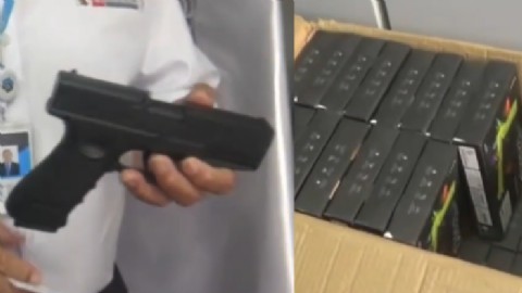 Sunat decomisa 371 réplicas de armas que iban a Trujillo y Lima