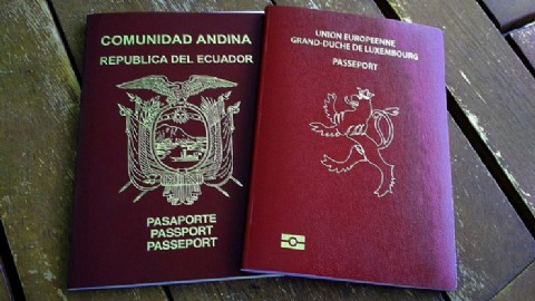 Pasaportes ecuatorianos se perdieron en una valija diplomática en España