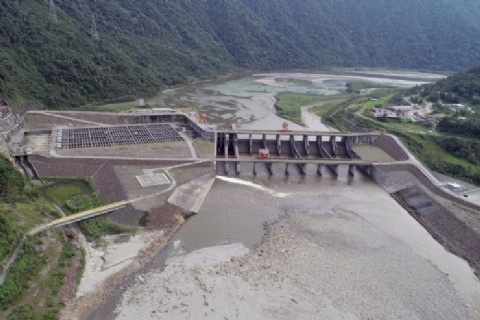 Cortes de luz afectaron a varios sectores del norte de Quito tras fallas vinculadas a Coca Codo Sinclair