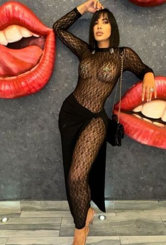 Ana Carolina Castillo brilla en "Los 50″ de Telemundo