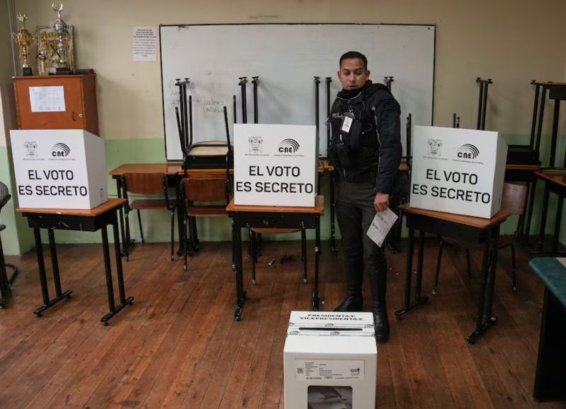 Mochilas revisadas, celulares prohibidos y ley seca: así será el polémico referéndum