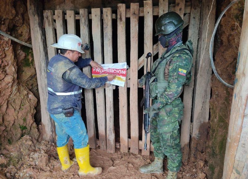 Decomiso de material explosivo en actividades de minería ilegal en Zaruma