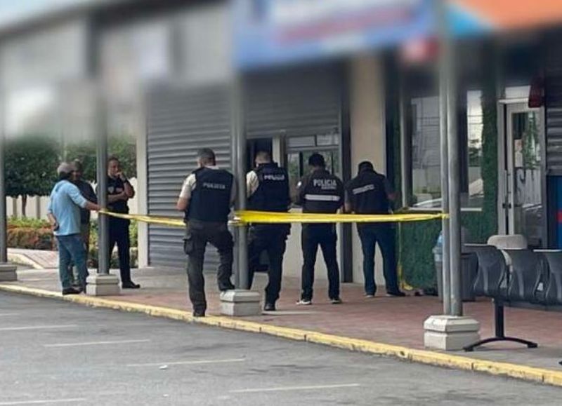 Intentaron asesinar a peluquero con más de 10 disparos en Machala